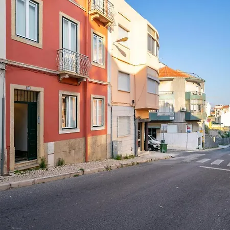 Whome | Premium Duplex Perfect For Business & Families Apartment
