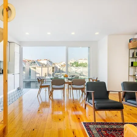 Whome | Premium Duplex Perfect For Business & Families