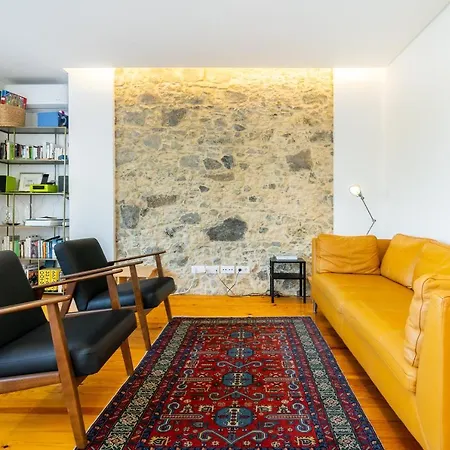 Whome | Premium Duplex Perfect For Business & Families *