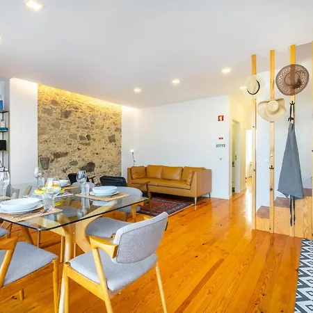 Whome | Premium Duplex Perfect For Business & Families